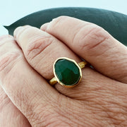 Rose Cut Emerald Chiseled Ring
